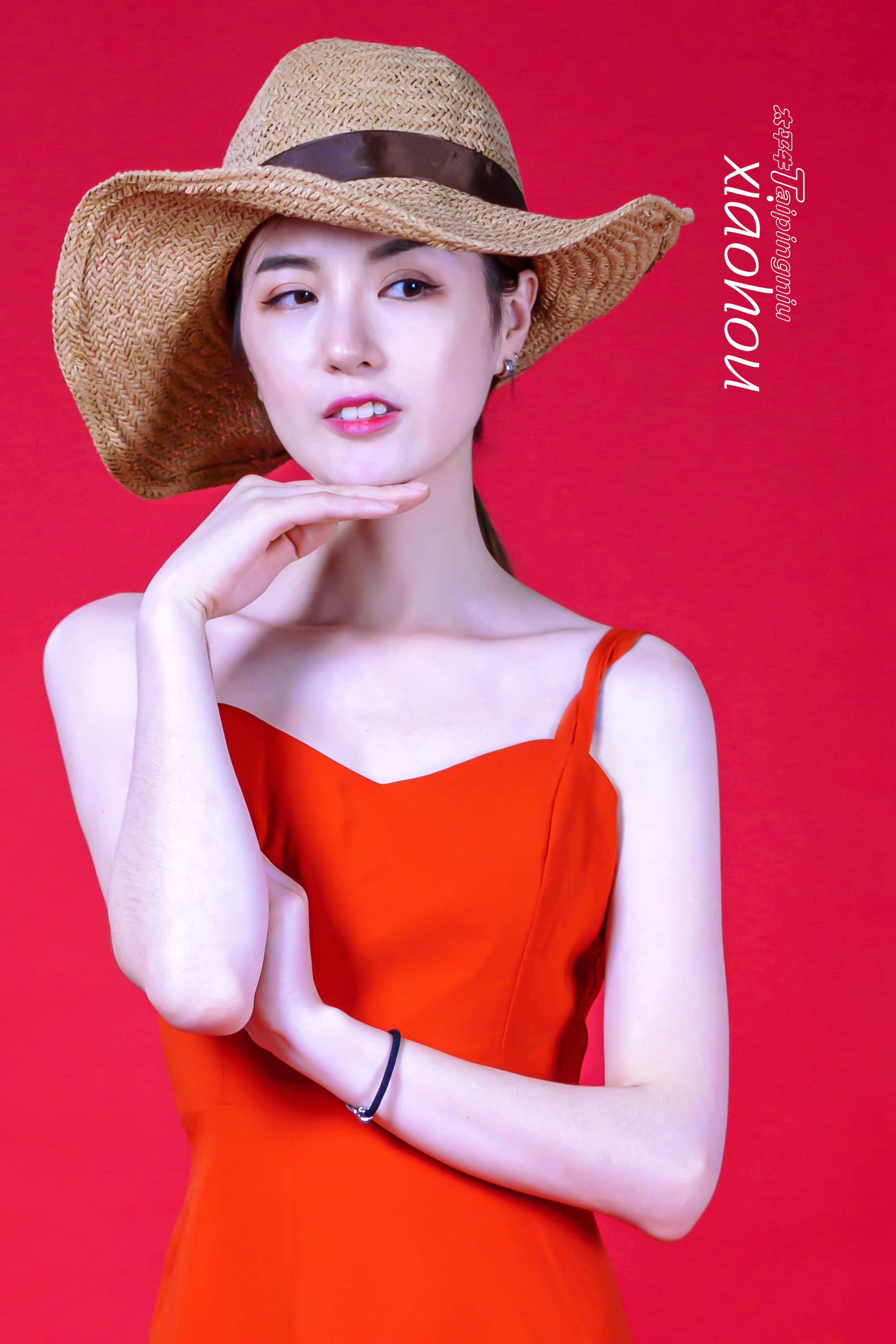 红裙子