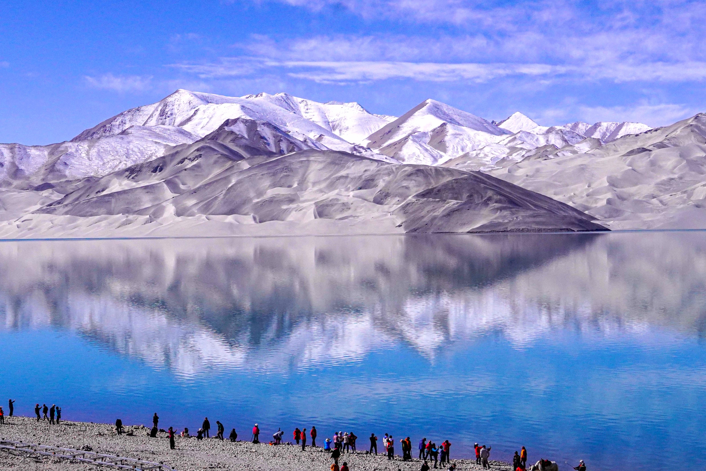 0mm   iso:1600  白沙湖是新疆阿勒泰地区千里画廊上的一个重要景区之