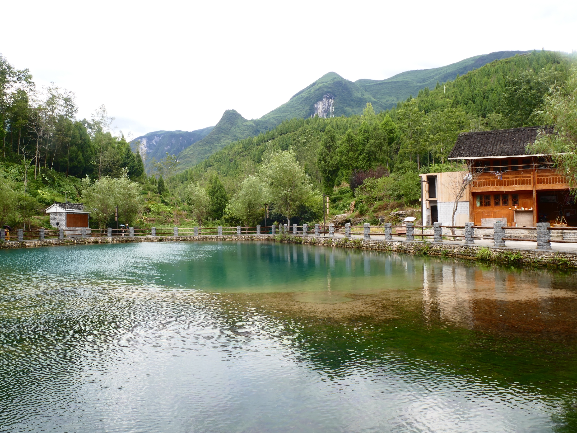 梵净山下的云舍村(首发)