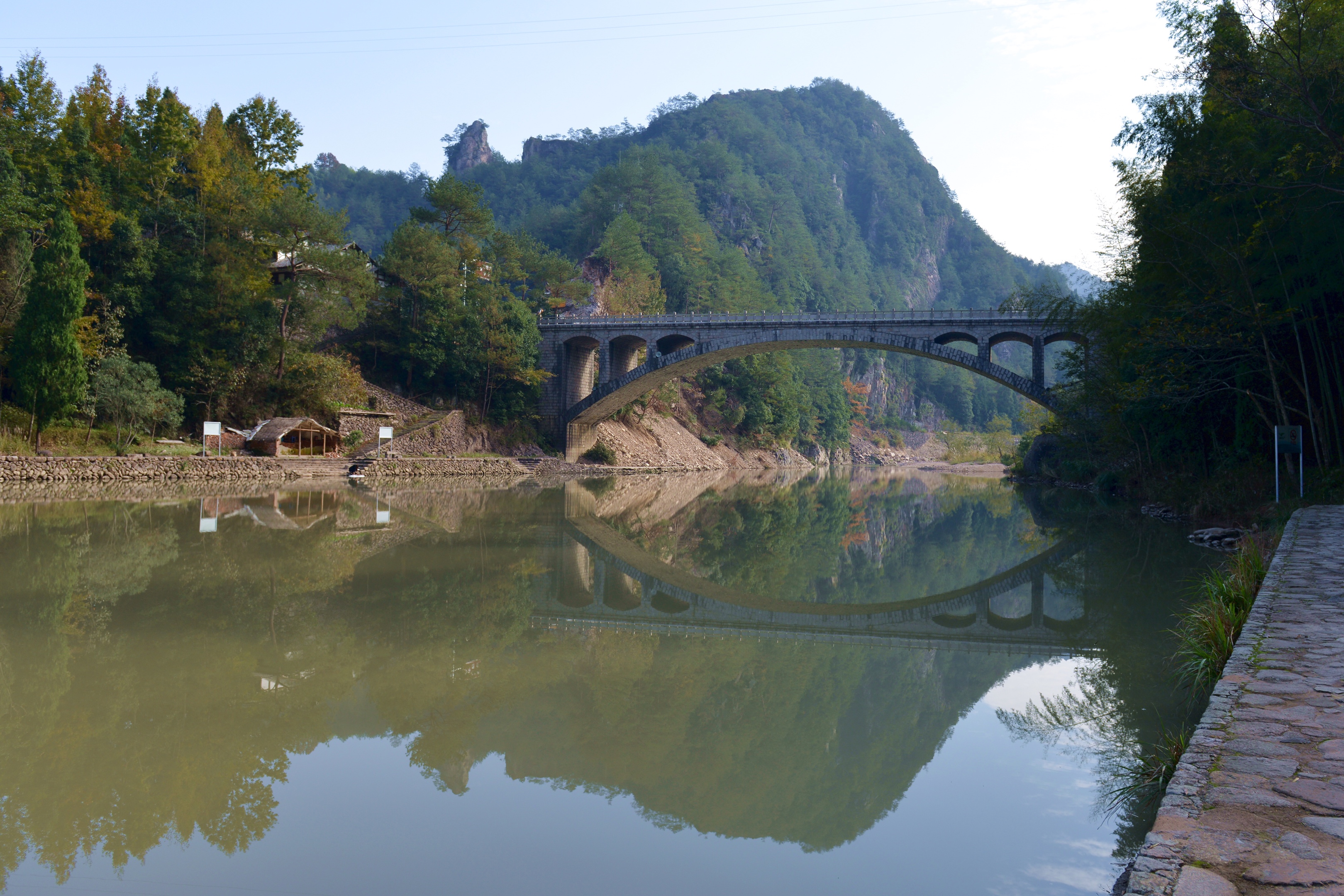 浙江石桅岩小三峡