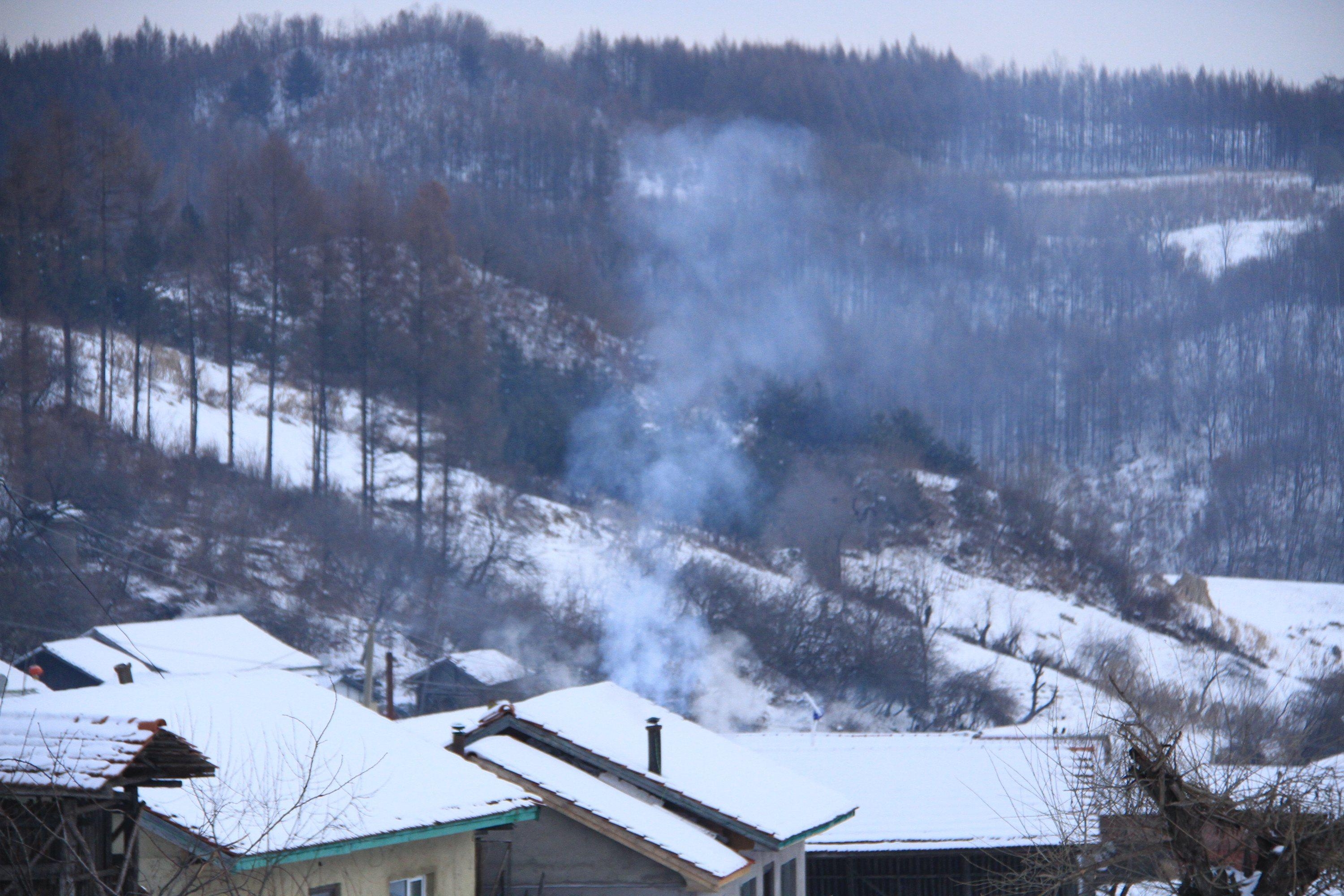 松岭雪村