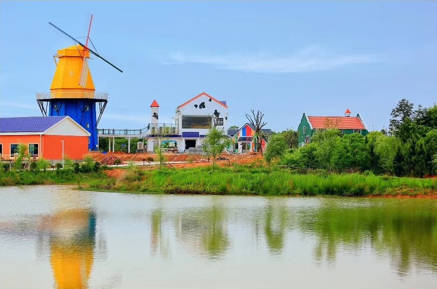 【首发】荷鹭牧场