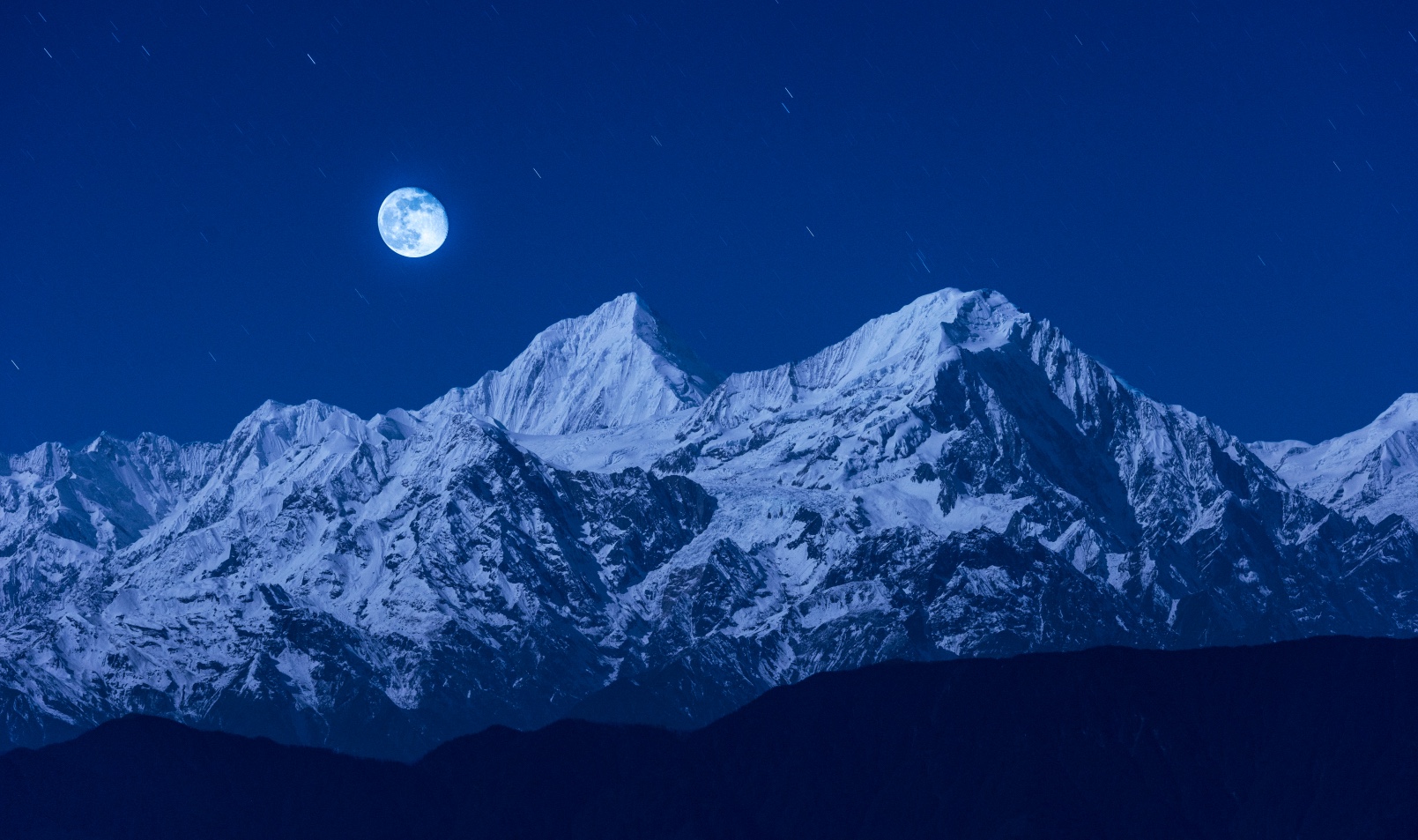 心中的月亮(首发)