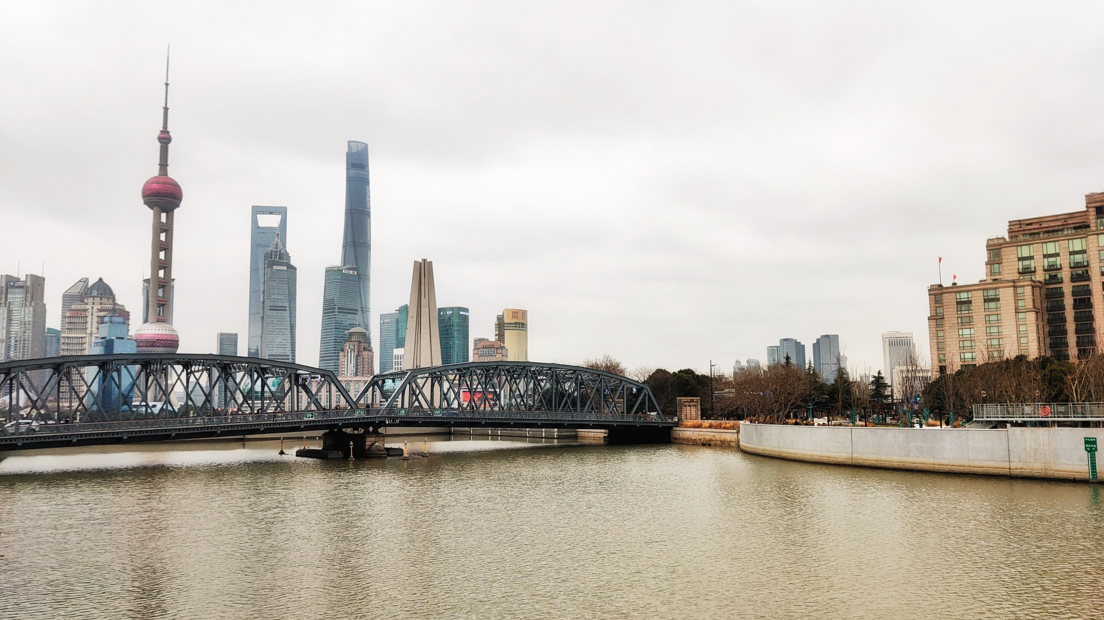 上海苏州河滨河景观图片